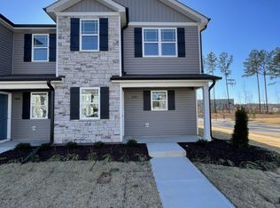 1047 Peony Ln, Youngsville, NC 27596