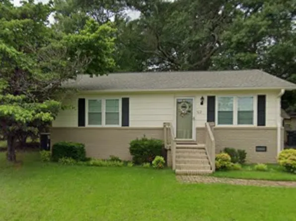 102 Mark St, Easley, SC 29640