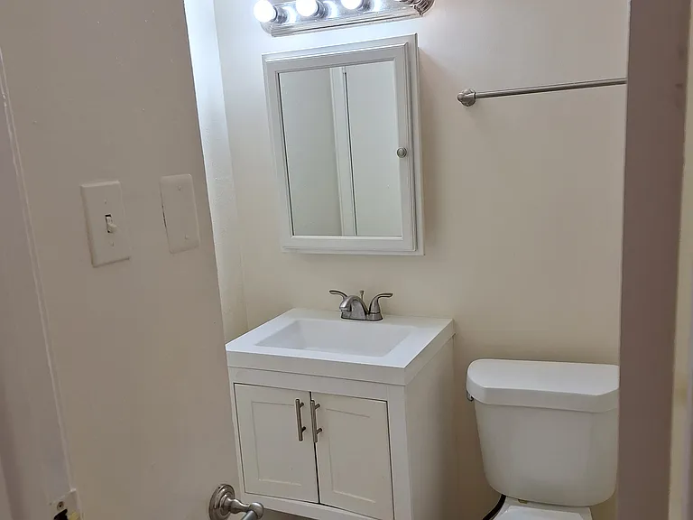 152 Rosalie Dr — Photo 9