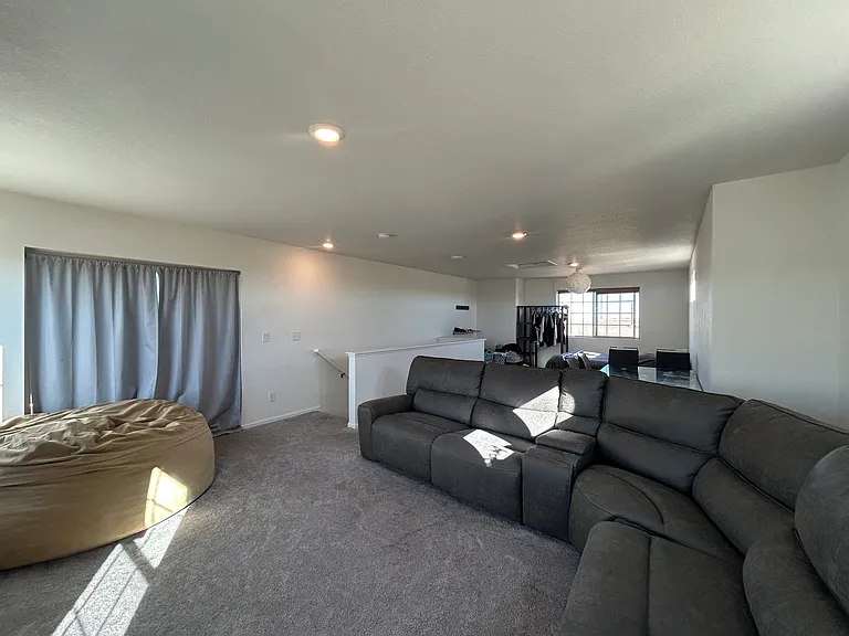 10054 Zeno St — Photo 16