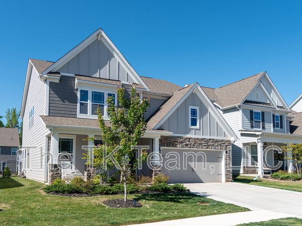 2046 Saddlebred Dr