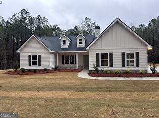 964 Forrest Farms Dr, Greenville, GA 30222