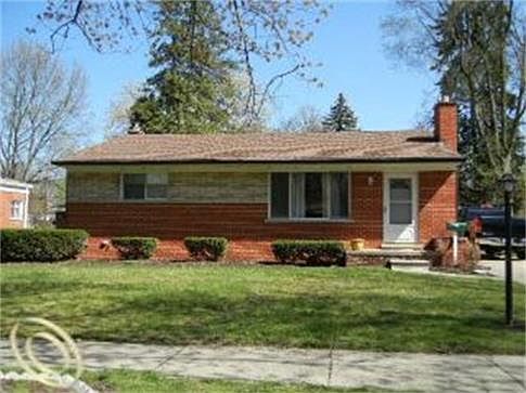1st image of 21956 Tredwell Ave