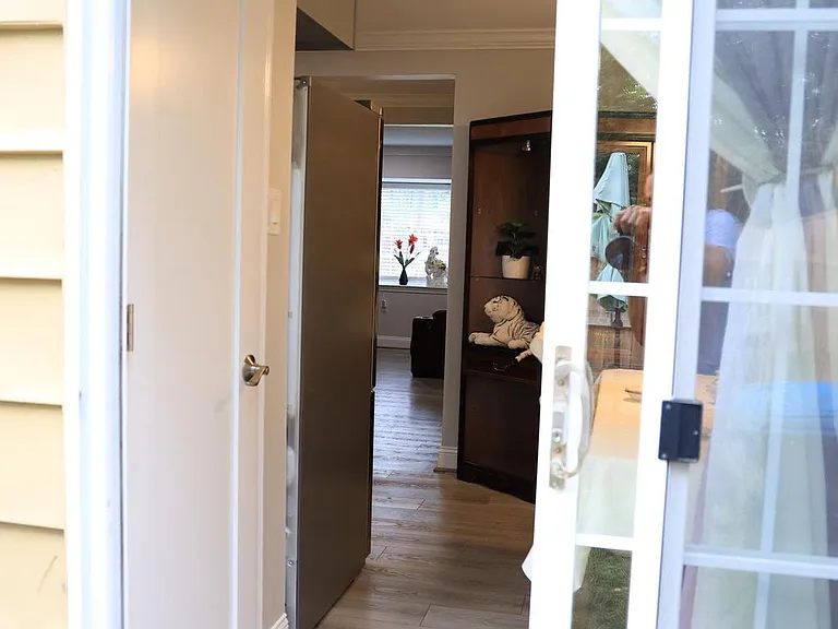 123 Cameron St — Photo 16
