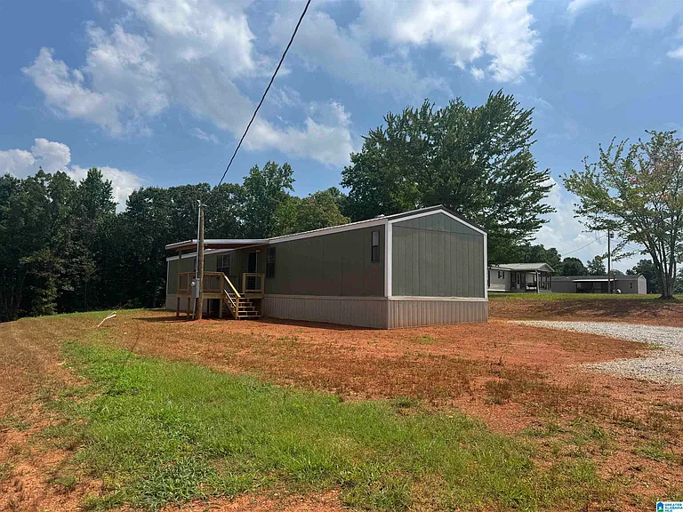 1929 County Road 628 — Photo 2