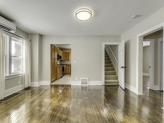 4th image of 233 S 3rd St