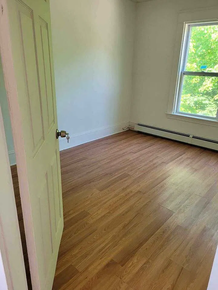 55 Spruce St — Photo 3