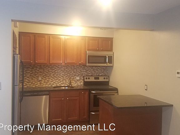 5th image of 206 N Lafayette Ave