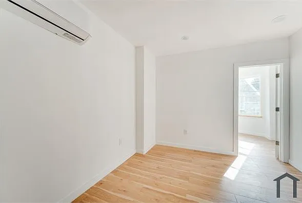 1617 Harrison St #2 — Photo 10