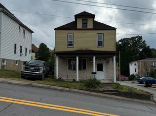 604 7th St, Fairmont, WV 26554