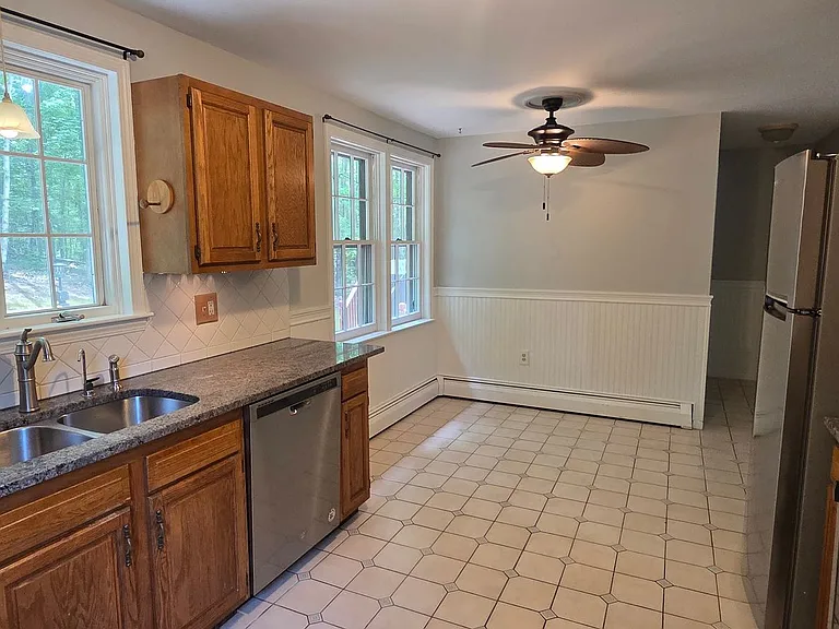 6 Sheridan Dr #A — Photo 7