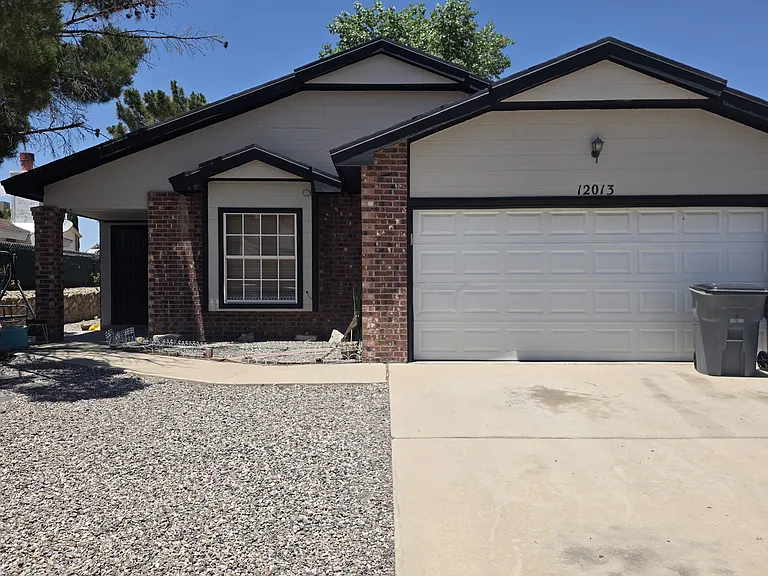 12013 Spire Terrace Dr — Photo 1