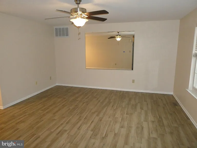 13 Birch Ave — Photo 4