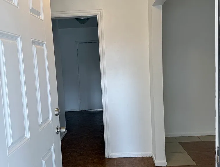 41541 Marine Dr — Photo 13