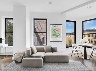 372 2nd St #2G, Brooklyn, NY 11215