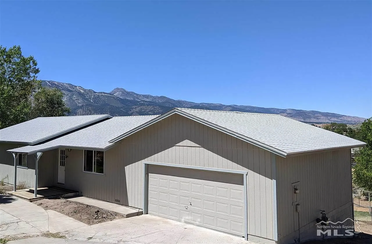 225 Flicker Cir photo 1