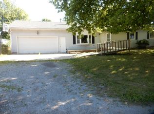 945 Shady Shore Dr, Bay City, MI 48706