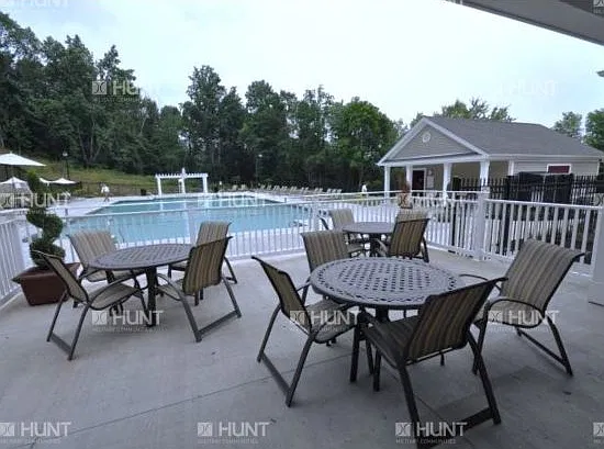 3 bed, 2.5 bath, 1692 sqft, $3,500 — Photo 4