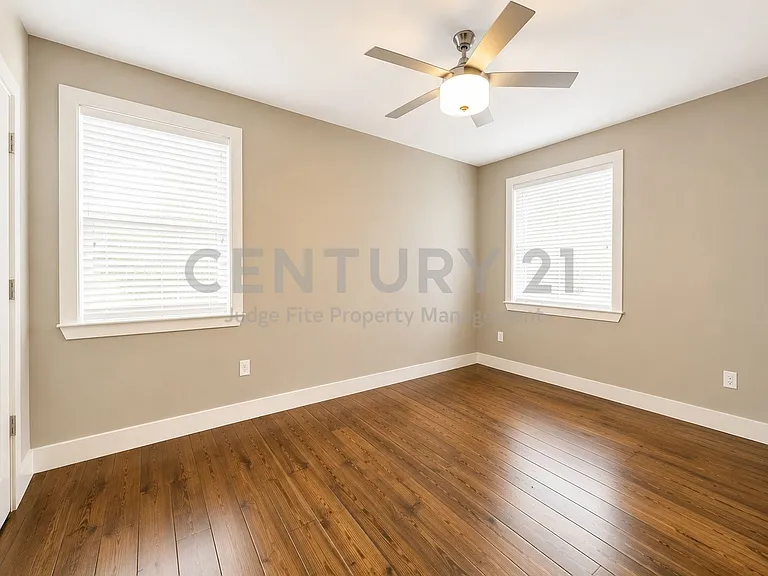 1320 May St #200 — Photo 12