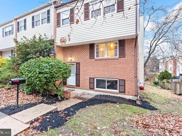 2852 Aspen Hill Rd, Baltimore, MD 21234