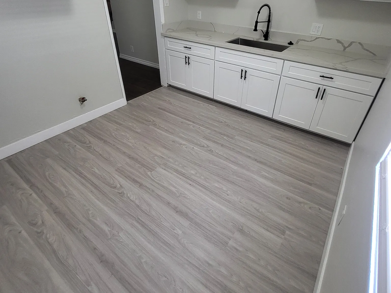 2 bed, $2,500 — Photo 4