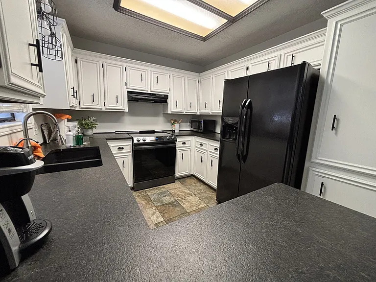 9701 Abbeville Ave — Photo 6