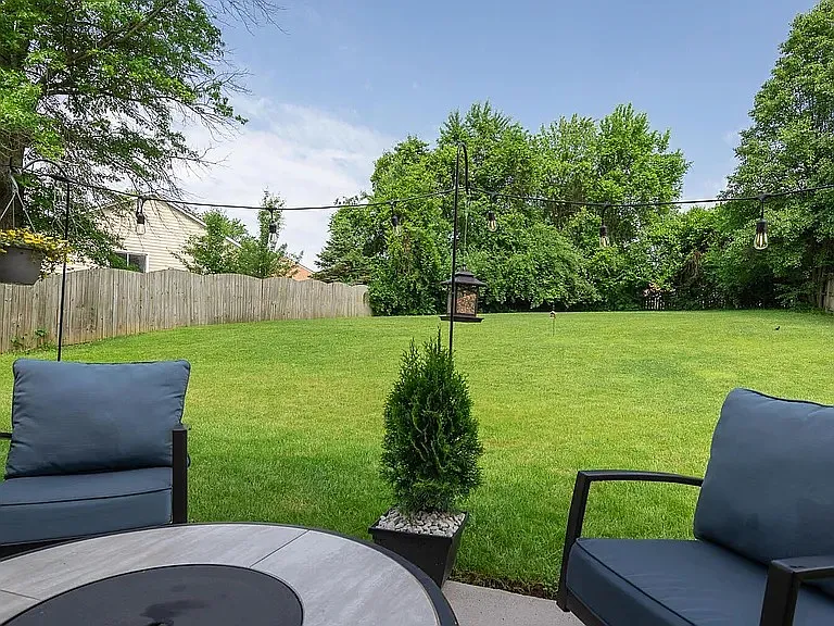 333 Squires Rd — Photo 10