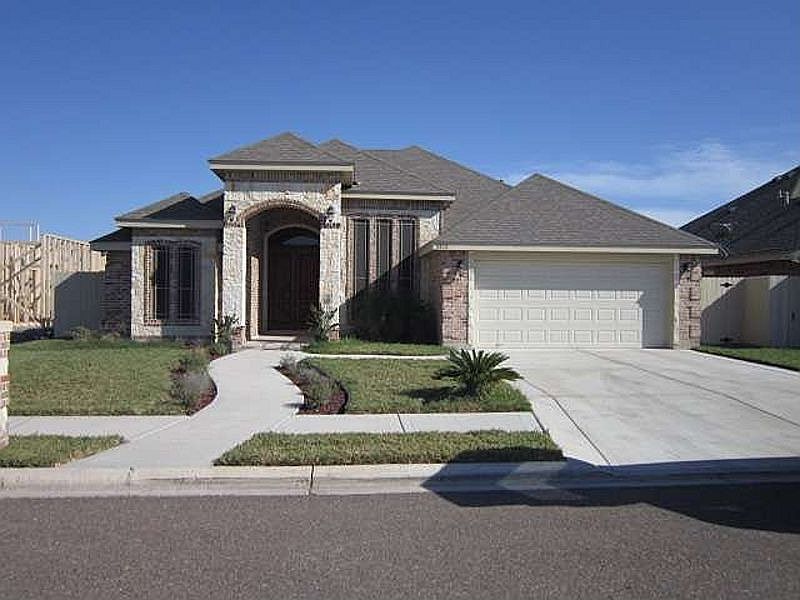 1st image of 3812 Burr Dr