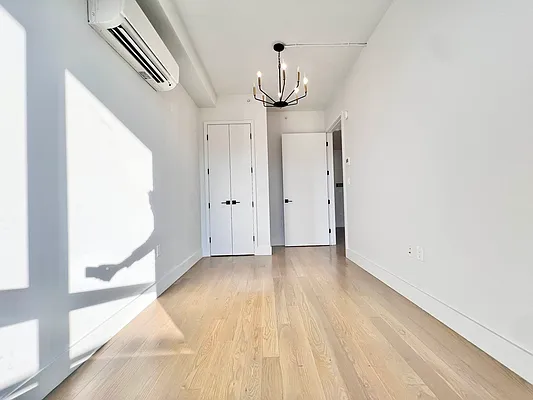 Rented by ERNY LLC | media 6