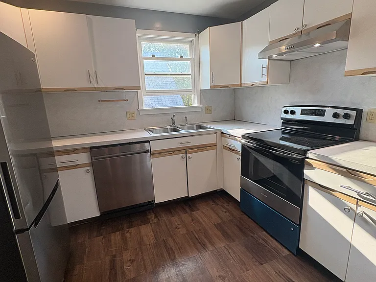 77 Concord St #3 — Photo 16