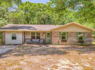 4281 Tomahawk Trl, Milton, FL 32583