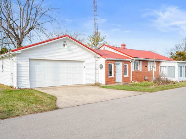 901 W Elm St, Hartford City, IN 47348