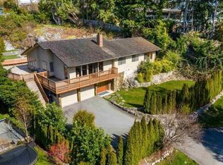3895 Southridge Ave, West Vancouver, BC