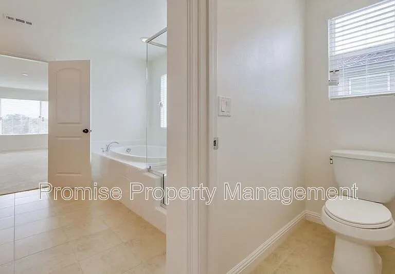 5514 Lipizzaner Cir — Photo 22
