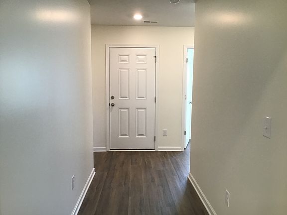 2nd image of 1221 Dogwood Neck Dr