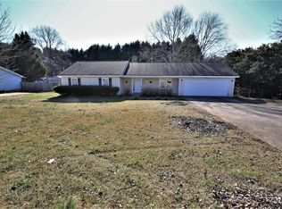 1178 Webb Gin House Rd, Lawrenceville, GA 30045