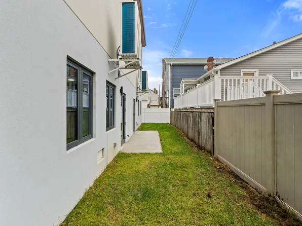 33a Keen Court image 37 of 44