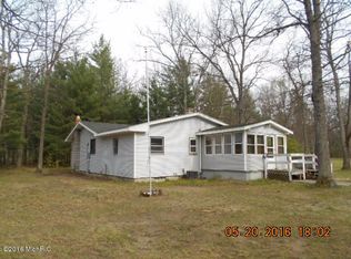 1526 Marzinski Rd, Manistee, MI 49660