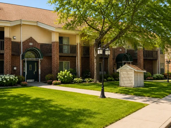 Pine Ridge Apartments
