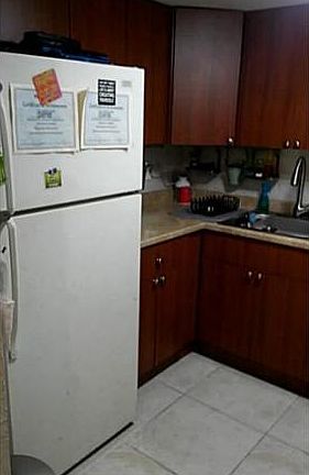 5th image of 4215 N University Dr APT 107