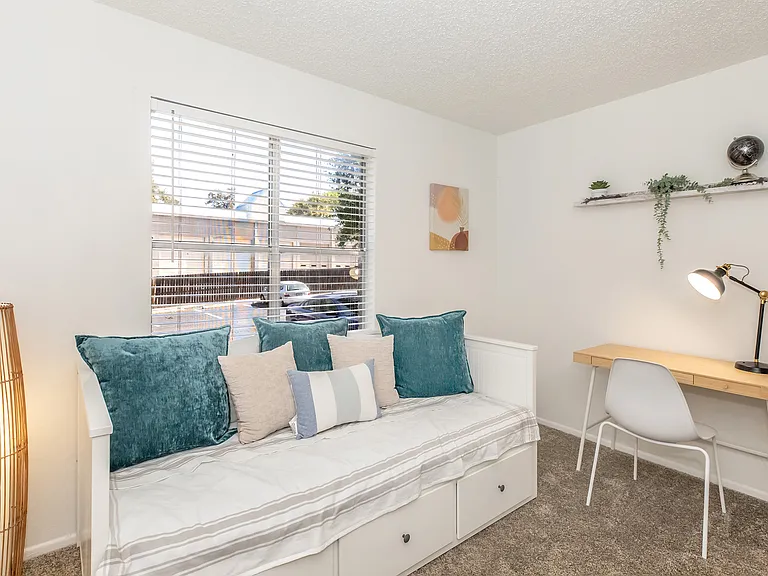 Residences at Medical — Photo 10