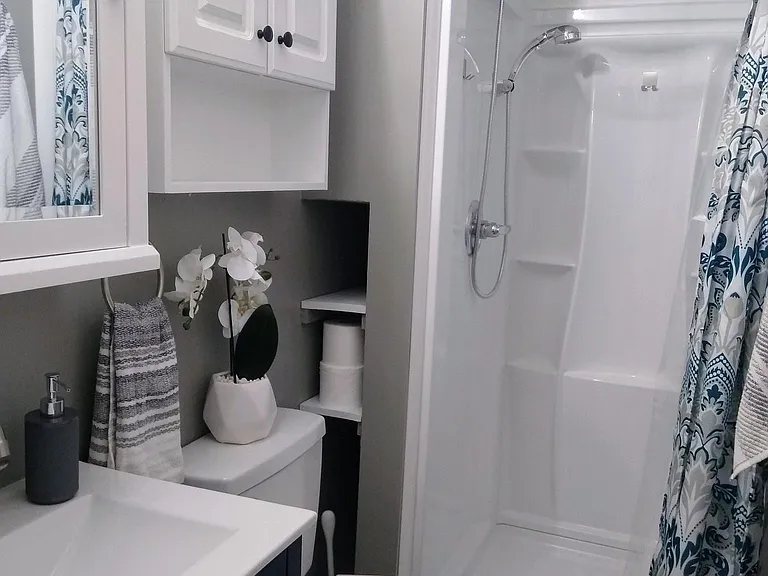 4560 N Happy Hollow Rd — Photo 10