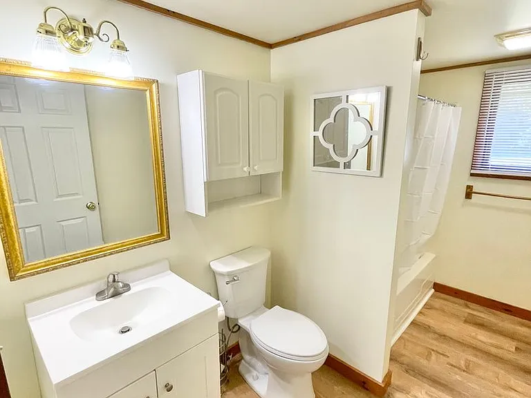 3724 Shelburne Rd — Photo 17