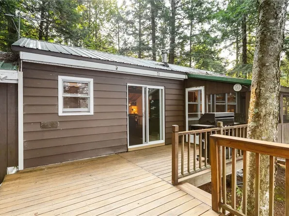 94 Krigbaum Dr, Altmar, NY 13302