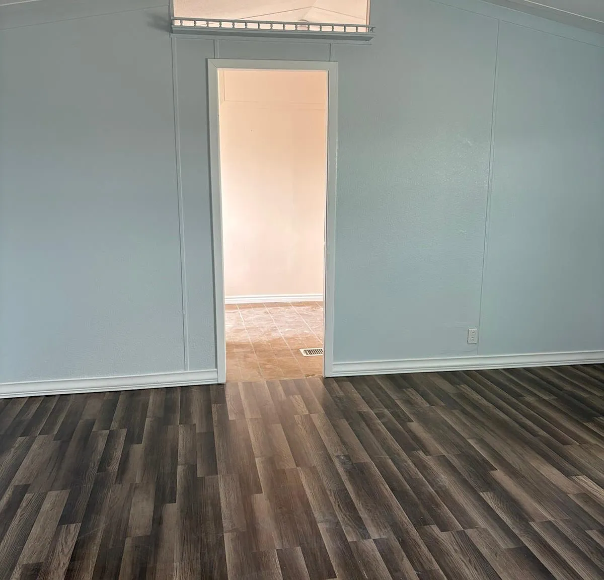 3 bed, 1400 sqft, $1,500 — Photo 2
