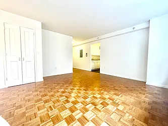 Rented by Addison Property Group