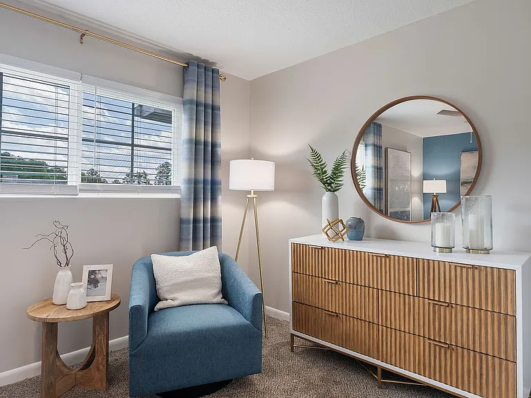 Cozy bedroom with carpet