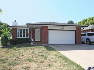 7331 Willow Ave, Lincoln, NE 68507