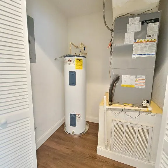 2310 Prime Cir #B — Photo 15