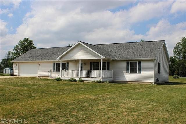 1st image of 29364 Saddlebred Ln